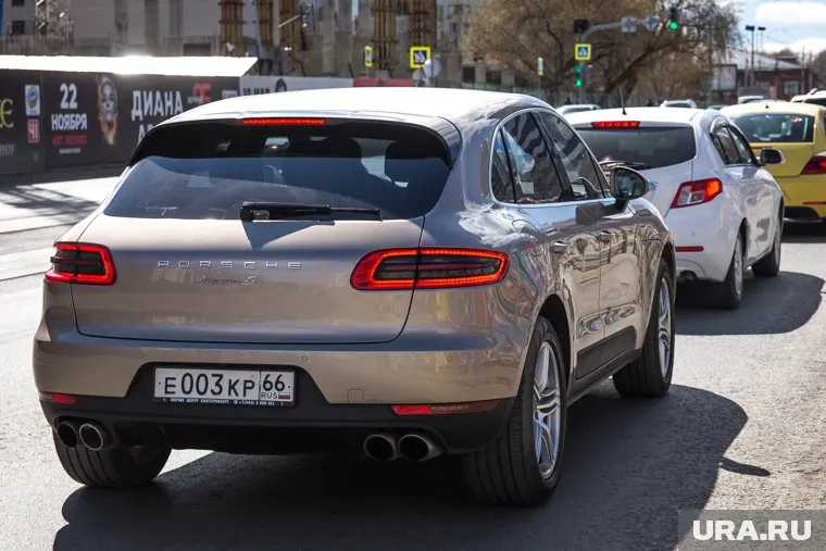 Проводить аукционы будет ГИБДД