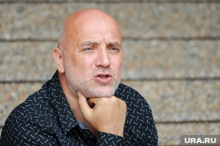 Захар Прилепин не понимает, почему российские звезды проигнорировали события на Украине, но поддержали Беларусь