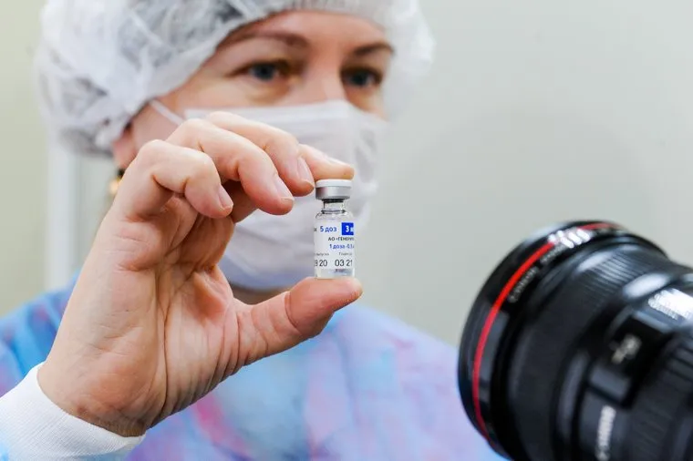 Вакцинация от коронавирусной инфекции в городской больнице №1. Челябинск