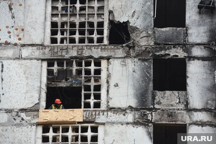 ВСУ оставили в Артемовске множество заминированных объектов, сказал Ян Гагин