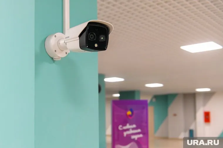 Помимо видеокамер, на входе будет работать система распознавания лиц