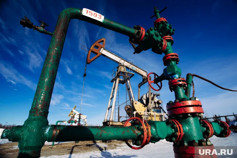 В августе российские нефтяники добыли 9,173 миллиона баррелей нефти в сутки