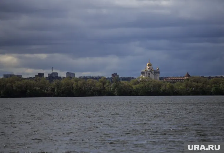 В Правобережном районе Магнитогорска и пригороде прошел сильный град