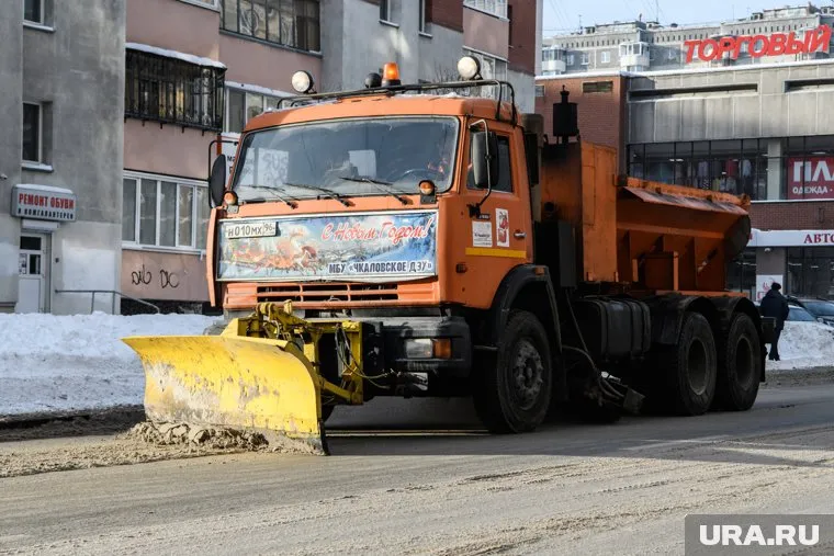 В 2022 году мэрия хотела отремонтировать 21 комбинированную машину