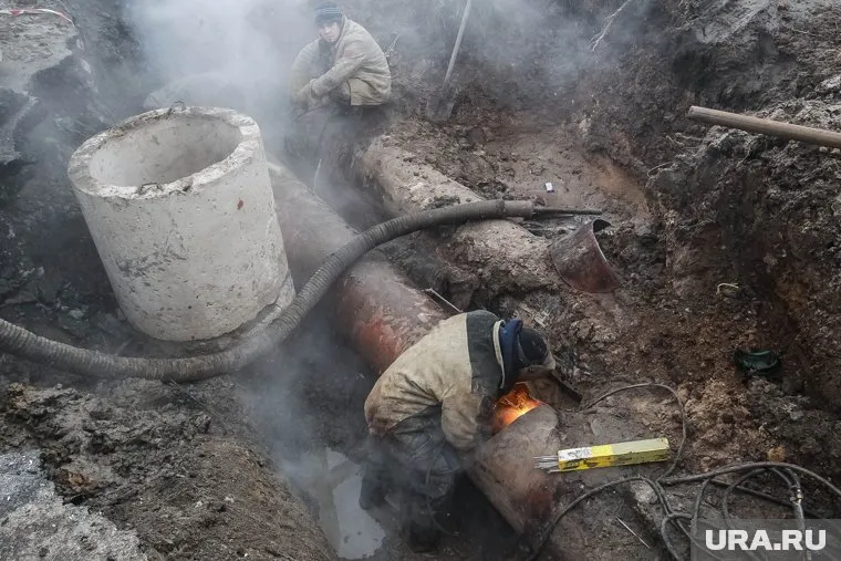 Восстановительные работы на сетях теплоснабжения завершены днем 13 декабря (архивное фото)