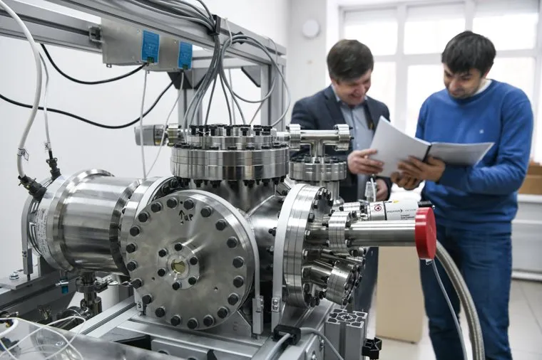 Установка по созданию космических условий на Земле в УрФУ. Екатеринбург