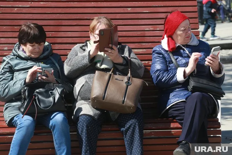 С 1 сентября пенсии проиндексируют некоторым россиянам