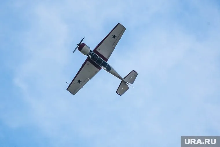 Экспертиза подтвердила, что угнанный с аэродрома в Ишиме Як-52 собран из старых запчастей