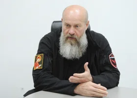 «Пожму руку каждому из вас»: челябинский депутат Колесников с передовой поздравил добровольцев  