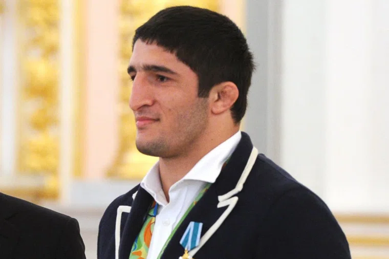 За Садулаева (на фото) следуется радоваться, отметил Тедеев