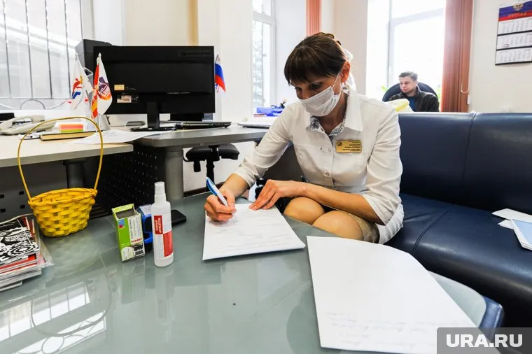 Впервые коронавирус выявили у трех жителей Чайковского