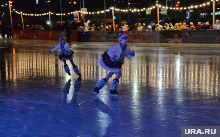 В Тюмени на озере Круглом в следующем году могут построить второй каток в виде сердца