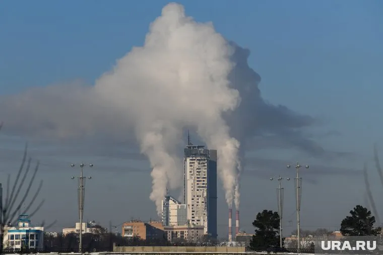 БЦ «Призма» считается самым уродливым недостроем города
