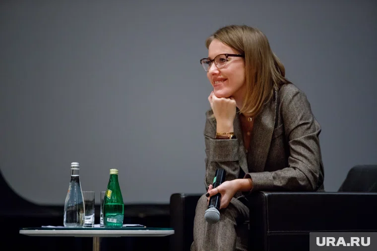Инстасамка заявила о смене никнейма в интервью Ксении Собчак