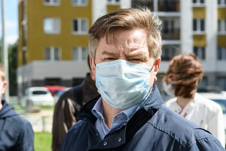 Презентация шатров для голосования за поправки в Конституцию РФ. Екатеринбург