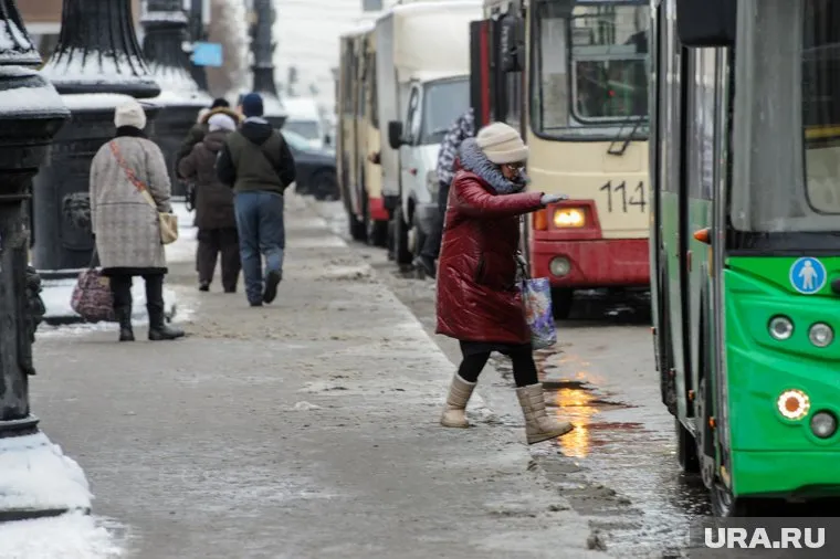 По итогам трех аукционов на обслуживание маршрута не подали ни одну заявку