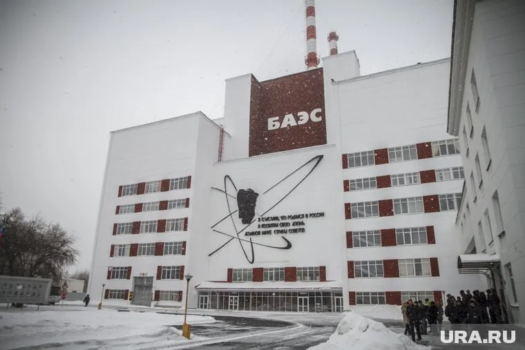 Четверо рыбаков угорели в палатке