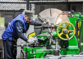 В Тюменской области назван топ высокооплачиваемых рабочих профессий