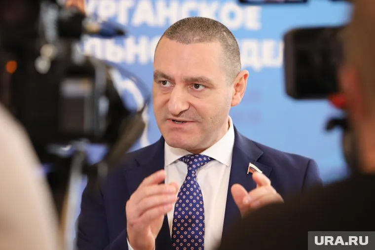 Александр Ильтяков записал видеообращение к зауральцам