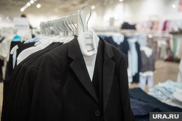 В России ввели новый ГОСТ на школьную форму