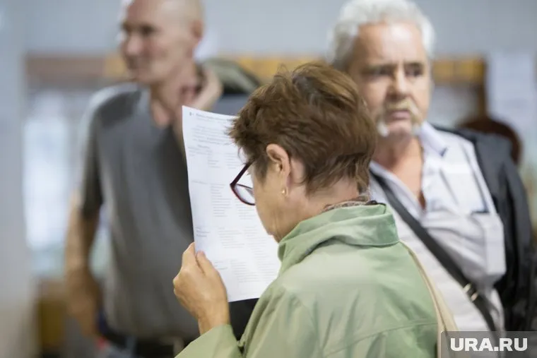 Гражданам старшего возраста нужно предоставлять дополнительный отпуск, считают в «Единой России»