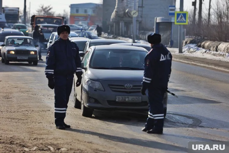 Из-за аварии образовалась автомобильная пробка