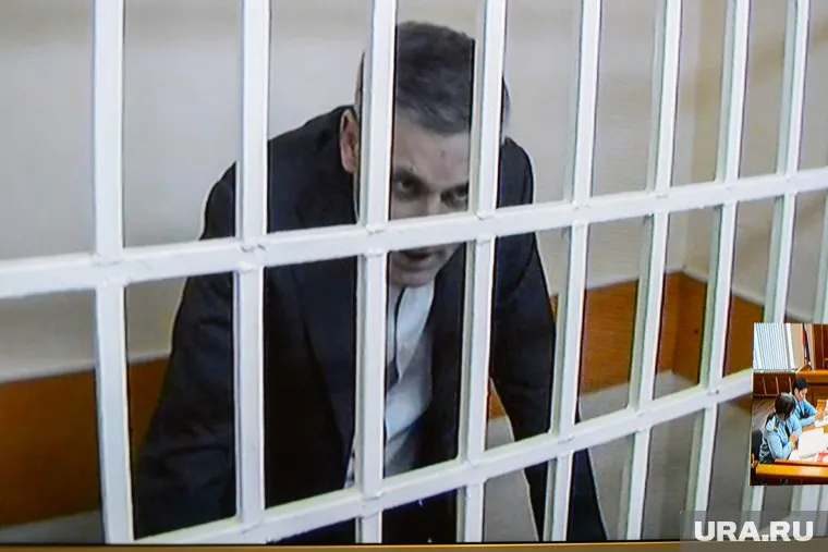 Экс-сенатор отправится в колонию строгого режиа