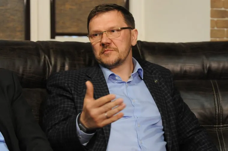 Заседание сигарного клуба. Челябинск, захаров константин