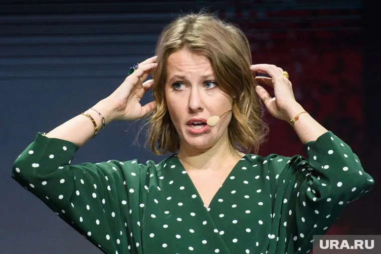 Новые отношения Ксении Собчак обсуждают в Comedy club