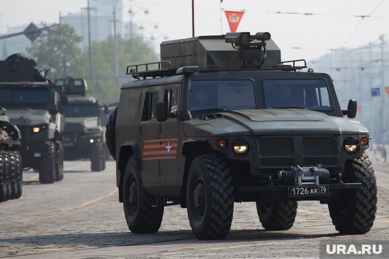 З-СТС «Ахмат» и АМН-590951 «Спартак» проще в обслуживании и ремонте, чем аналогичная техника НАТО, отметил Юрий Кнутов