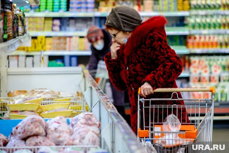 Продовольственные товары с начала года подорожали на 10,62%, сообщил Росстат