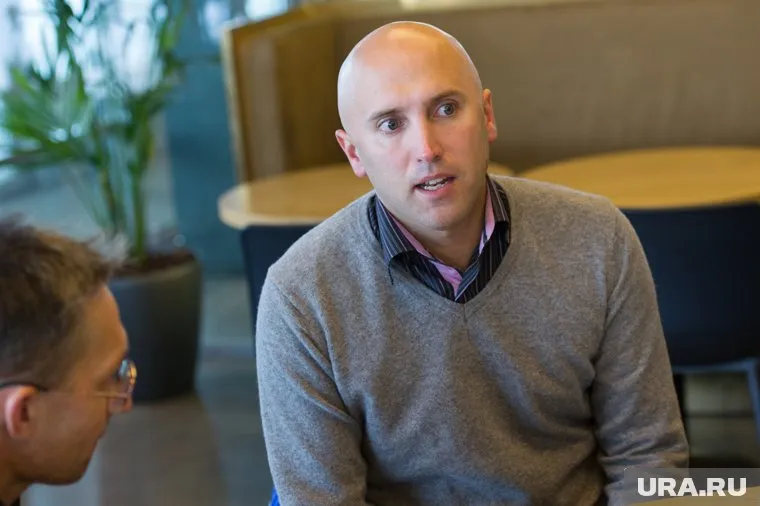 Журналист из Британии помог детскому дому в ЛНР