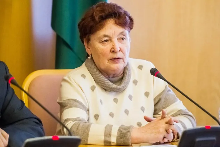 Фракция КПРФ в областной Думе. Тюмень, казанцева тамара