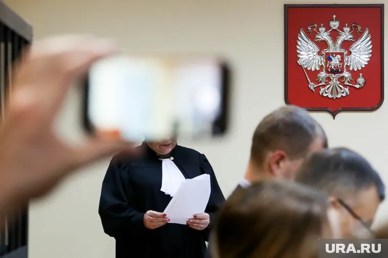 Суд обязал следователя возместить 66 тысяч рублей