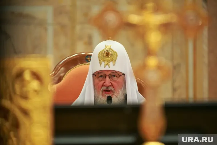 На совещании патриарх обсудит вопрос взаимоотношения с украинской церковью