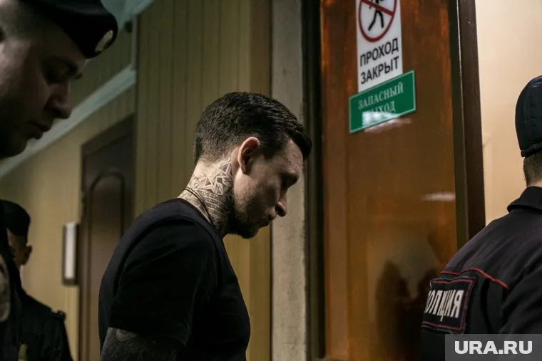 Ссора между футболистами и чиновниками привела спортсменов на скамью подсудимых