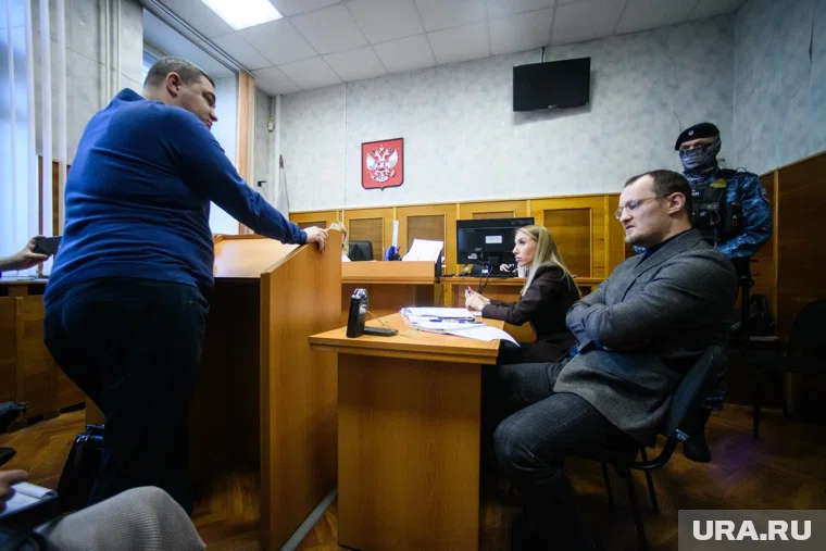 Карпов предоставил следствию справки со странными датами 