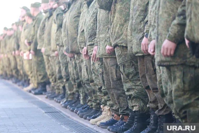 Минобороны РФ показало видео с возвращением военнопленных