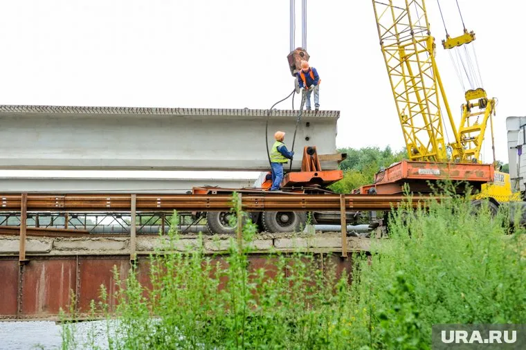 Мост был закрыт больше года