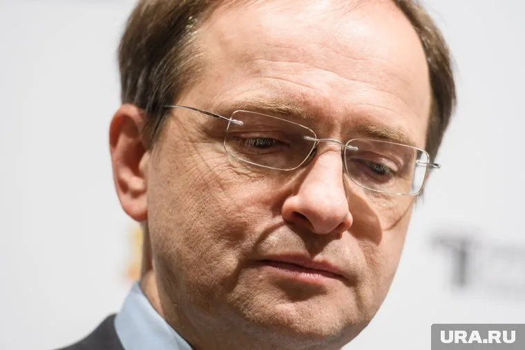 Лидером антирейтинга стал экс-министр культуры Владимир Мединский