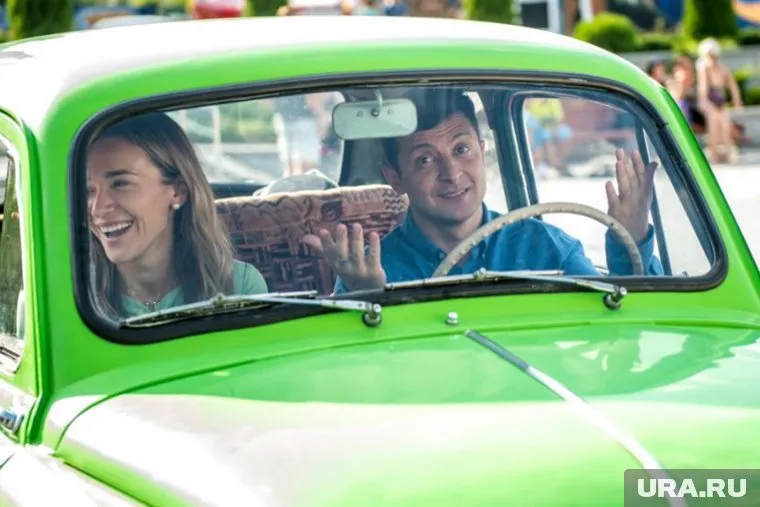 Владимир Зеленский считает, что нужно и дальше продолжать давление на Кремль