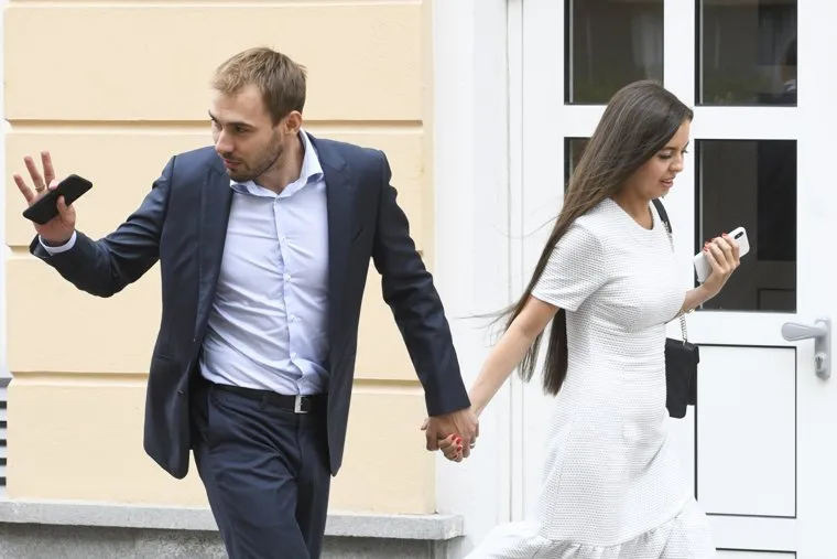 Антон и Луиза Шипулины перед вручением госнаград в резиденции губернатора. Екатеринбург