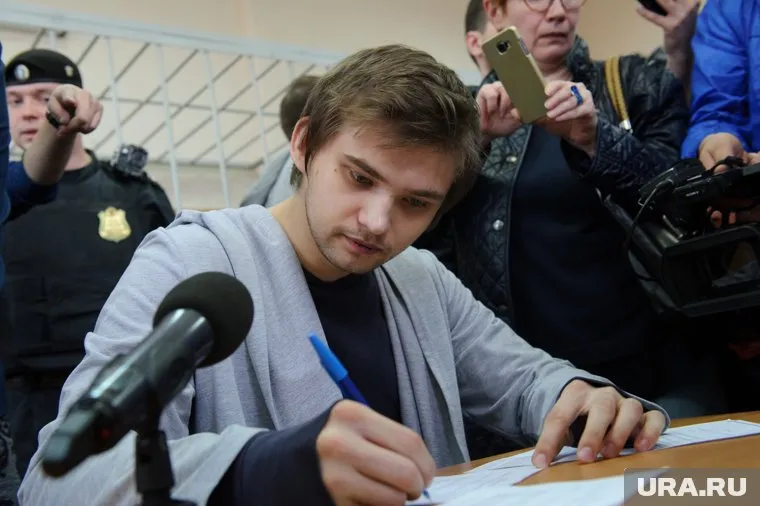 Поездка в столицу - под вопросом: Руслан получил в суде подписку о невыезде