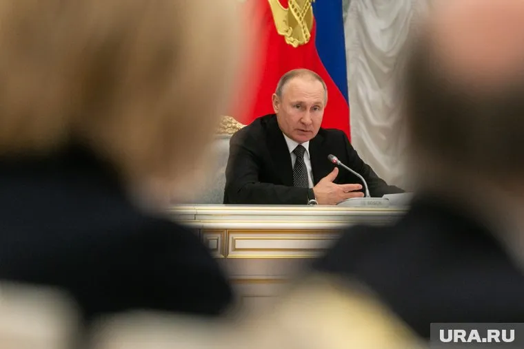 Владимир Путин пообщается с разработчиками поправок в Конституцию