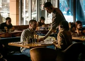 В центре Тюмени закрывается популярный бар