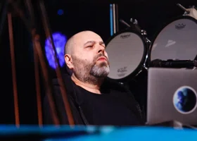 В ноябре выйдет фильм «Авиатор», музыку к которому написал курганец Максим Фадеев