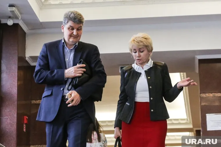 Тамара Зыкова покинула суд, получив штраф и запрет занимать государственные должности