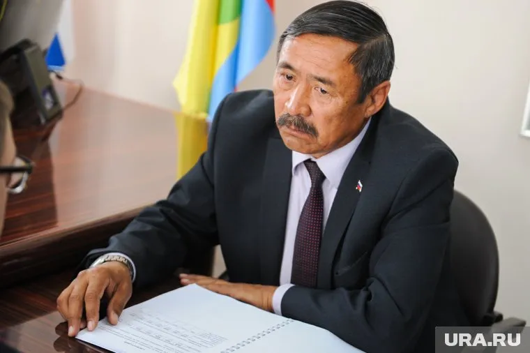 Байдавлет Тайбергенов признал получение взятки и подал в отставку