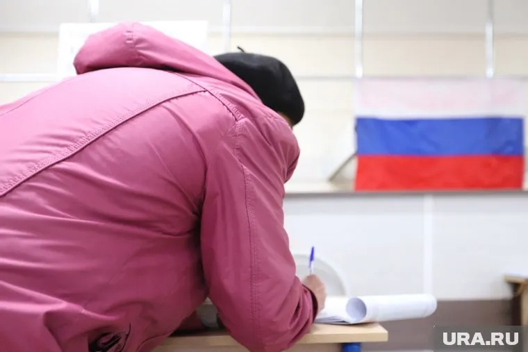 Волонтеры на избирательных участках Ямала будут регистрировать бланки для участия в викторине