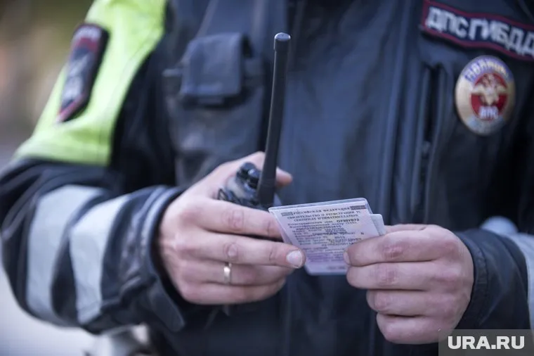 Закрытые номерные знаки могут повлечь за собой лишение прав на срок от одного до трех месяцев